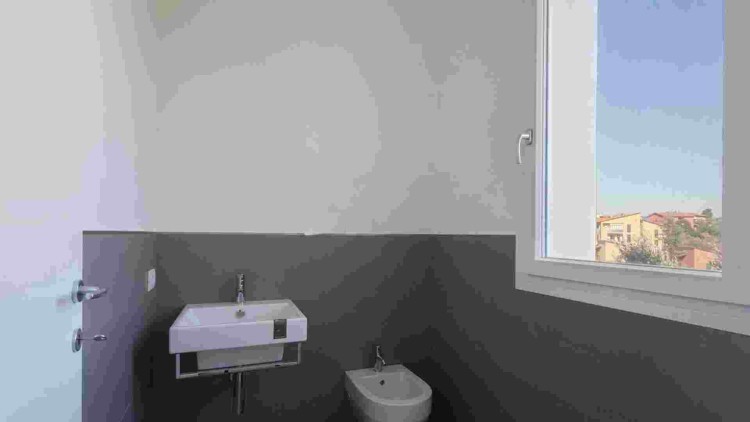 Nový apartmán s výhledem na moře a bazénem na prodej, Lerici