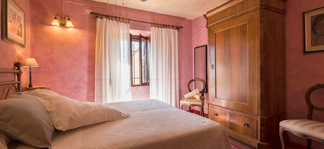 Toskánský statek u San Gimignana s možností provozu B&B