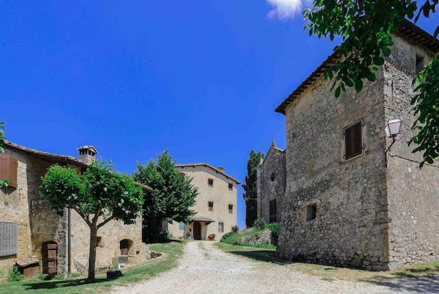 Toskánský statek u San Gimignana s možností provozu B&B