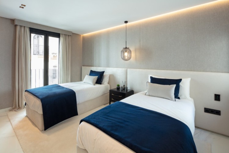 Apartmán u mariny na prodej v Puerto Banus