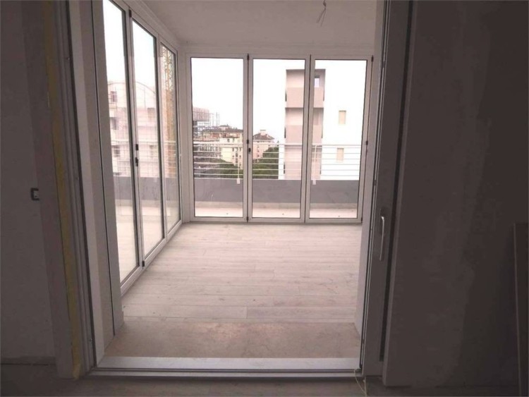 Nový mezonet 150m od pláže v Lido di Jesolo