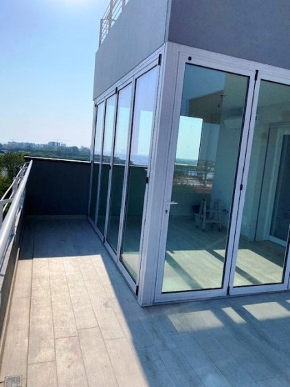 Nový mezonet 150m od pláže v Lido di Jesolo