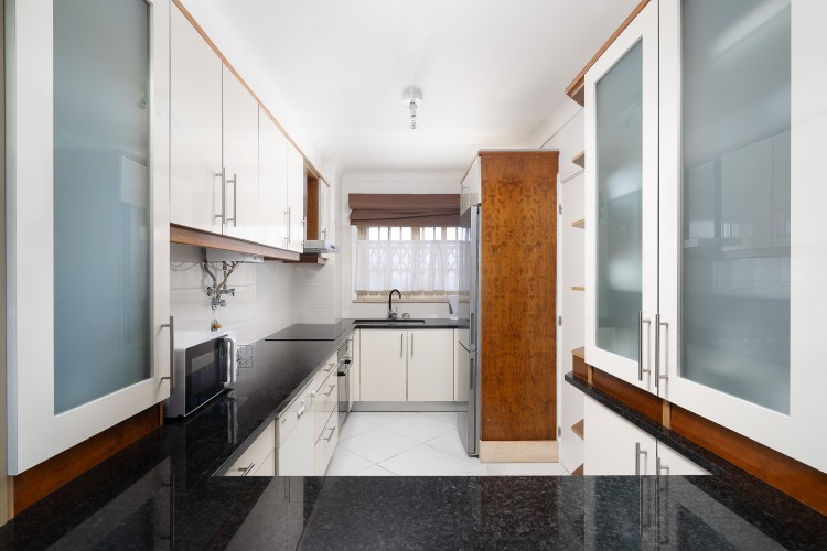 Krásný apartmán 800m od pláže na prodej, Olhos d'Agua, Albufeira
