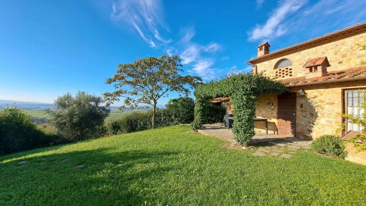 Apartmán v kamenné rezidenci s bazénem, Toskánsko