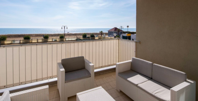 Designový apartmán v první linii na pláži v Lido di Jesolo