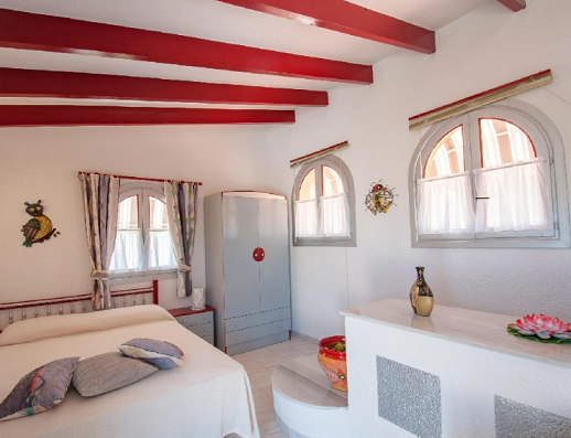 Vila s bazénem na prodej, Benissa