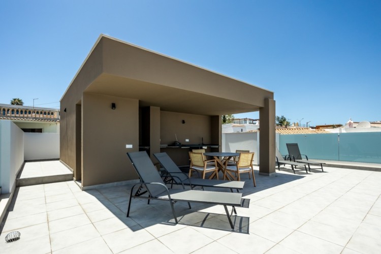 Moderní vila s bazénem a  výhledem na pláž na prodej, Lagos, Algarve