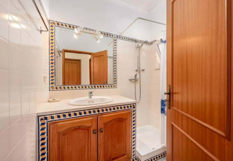 Apartmán s výhledem na moře na prodej, Praia da Luz
