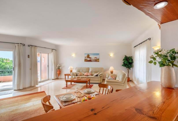 Apartmán s výhledem na moře na prodej, Praia da Luz