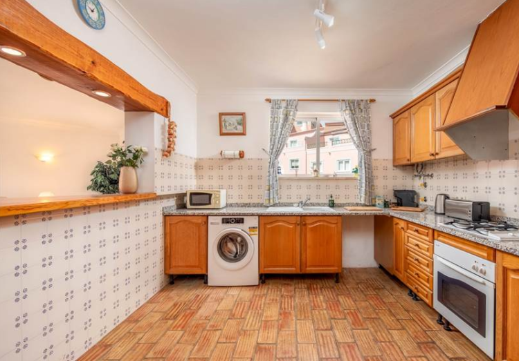 Apartmán s výhledem na moře na prodej, Praia da Luz