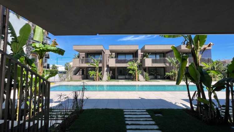 Nový apartmán s bazénem v Jesolo Lido na prodej
