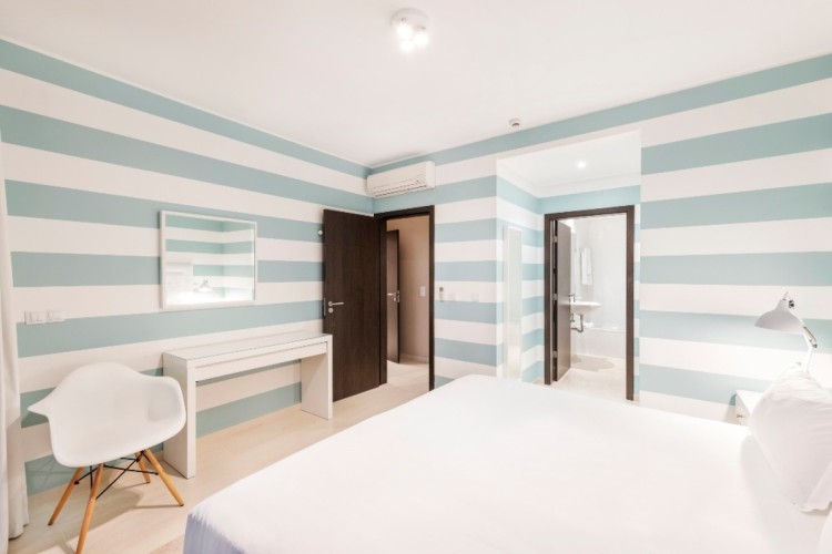 Vily a apartmány ve špičkovém areálu s bazény, nedaleko pláže, na prodej, Vilamoura, Algarve