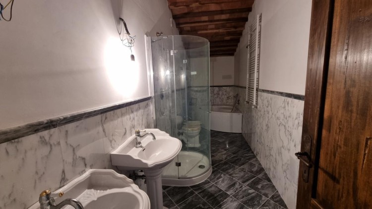 Apartmán v toskánském rezortu s bazénem blízko Volterry