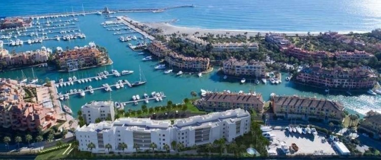 Nové exkluzivní apartmány v La Marina de Sotogrande