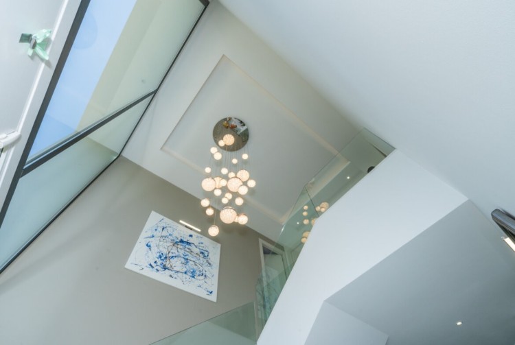 Luxusní moderní vila k prodeji, El Paraiso, Estepona