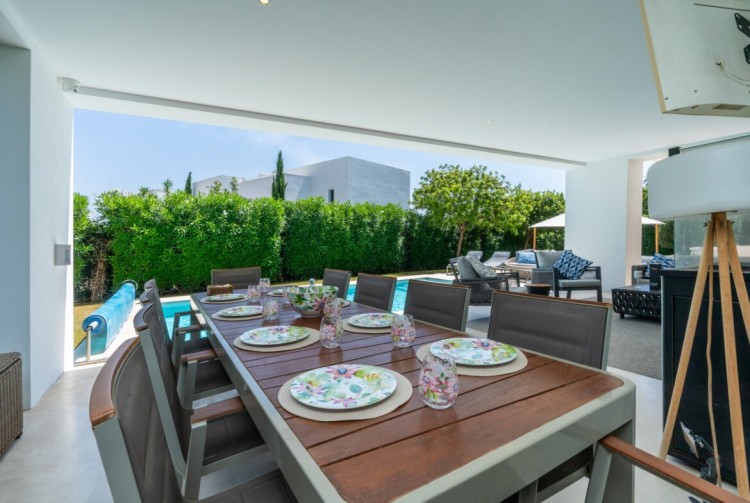 Luxusní moderní vila k prodeji, El Paraiso, Estepona