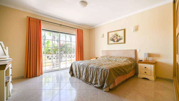 Luxusní sídlo na vesnici, nedaleko města i pláží, na prodej Algarve
