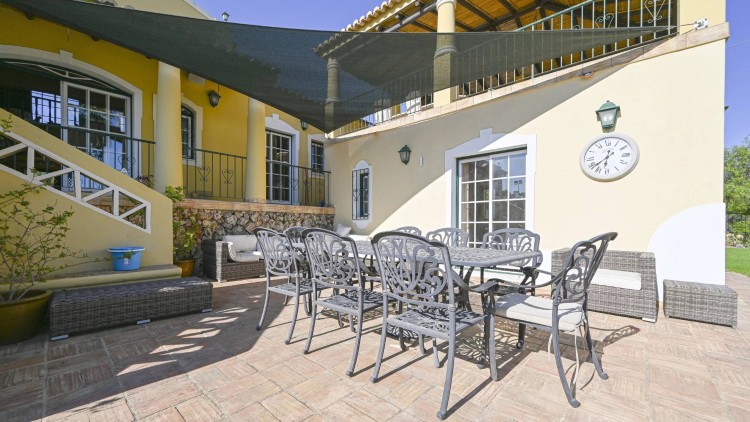 Luxusní sídlo na vesnici, nedaleko města i pláží, na prodej Algarve