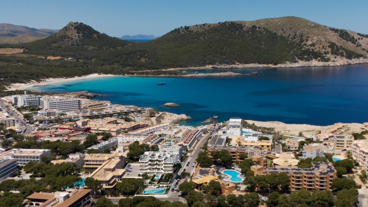 Nové apartmány 250 m od moře na prodej, Cala Ratjada, Mallorca