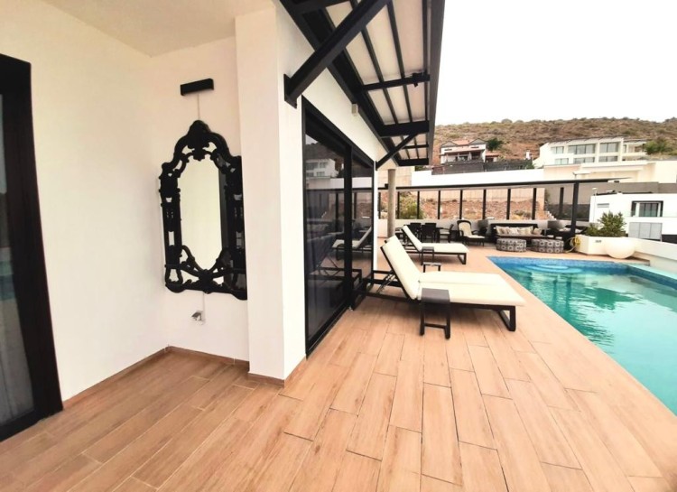 Krásná vila na Tenerife na prodej