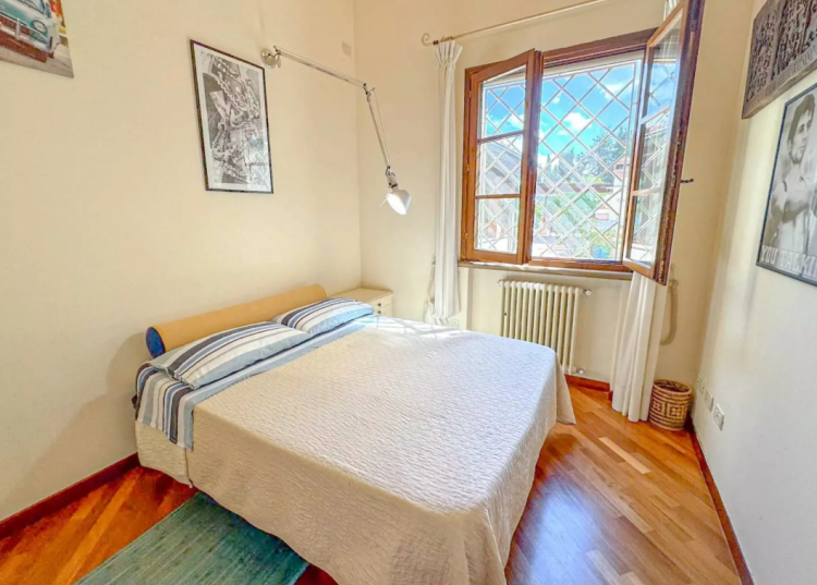 Vila s bazénem na prodej, Cecina