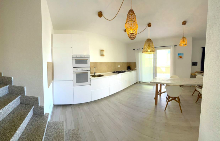 Elegantní apartmán jen pár kroků od moře v Isola Rossa