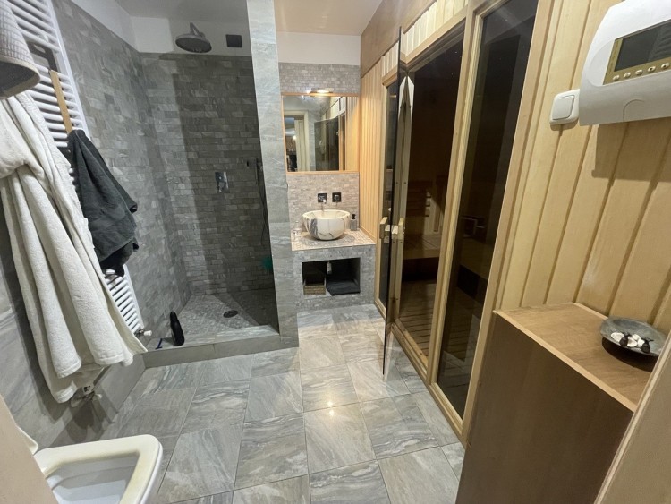 Exkluzivní vila na prodej s výhledem na moře, Pietrasanta